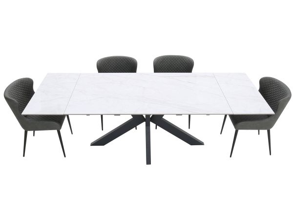 Charlotte Table + 4 chairs