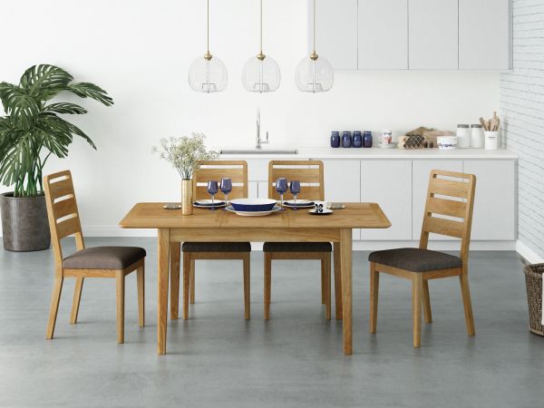 Claudia Table + 4 chairs