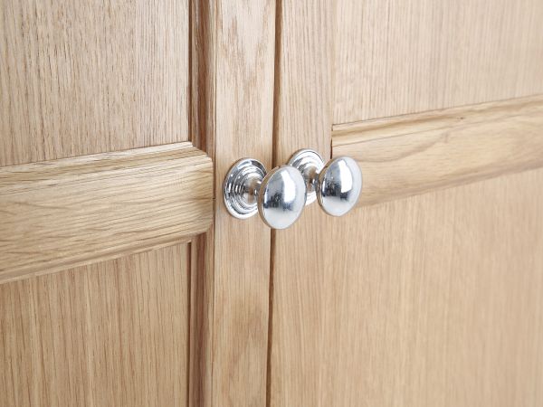Alderminster Gents wardrobe