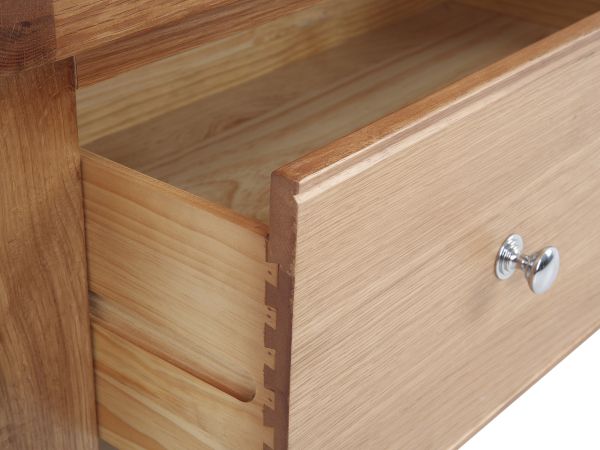 Alderminster Gents wardrobe