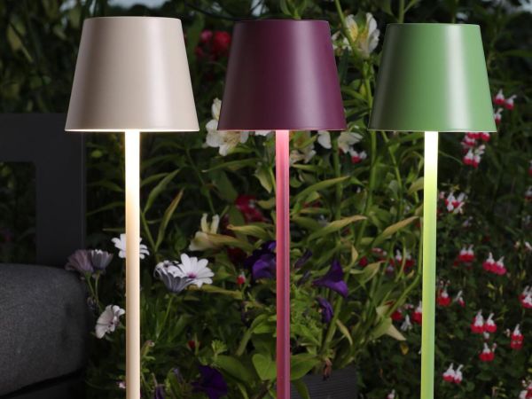Derrick Rechargeable outdoor table lamp (satin taupe)