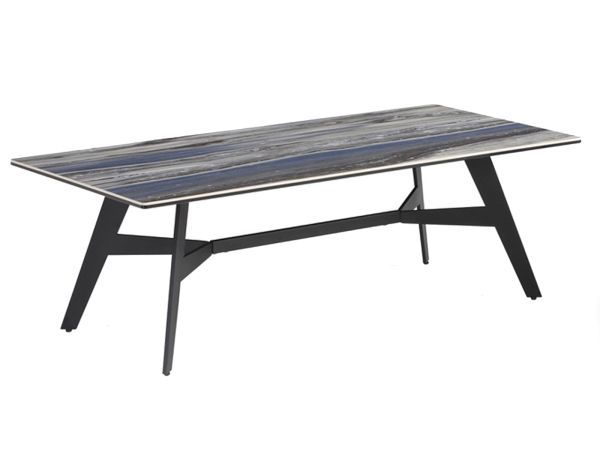 Labrinth Coffee table
