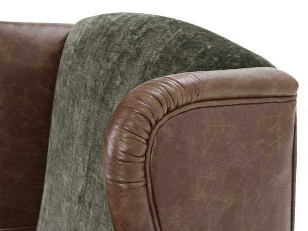 Constable Wing chair