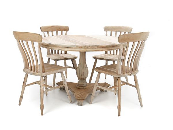 Ranger Table + 4 chairs