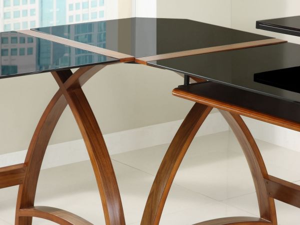 Qudos Corner connector (walnut)