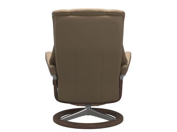 Mayfair (L) Chair and stool (signature base) Paloma 094