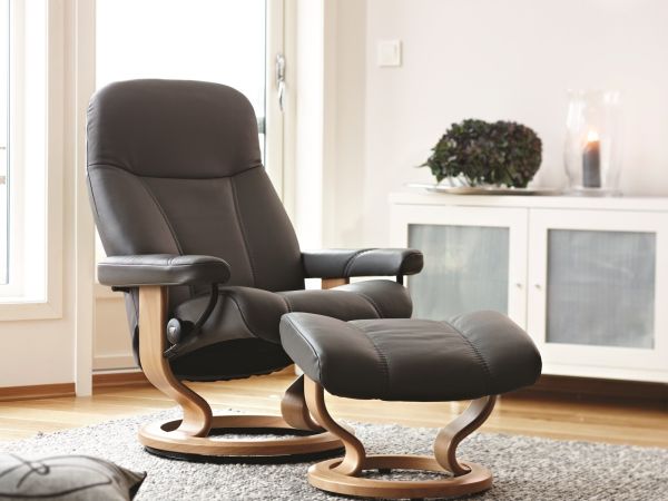 Consul (M) Chair and Stool Batick 093