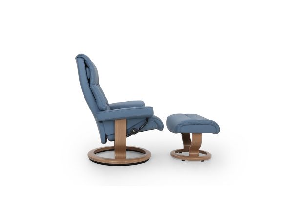 View (Large) Chair and stool (classic base) Paloma 094