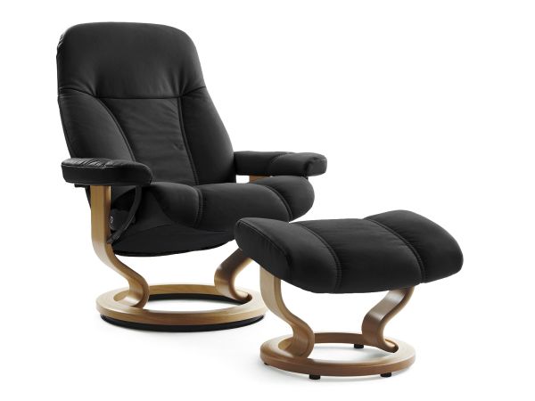 Consul (S) Chair and Stool Batick 093 - Leather colour: 19: Black 12382 - Foot colour: 2: Teak 12301