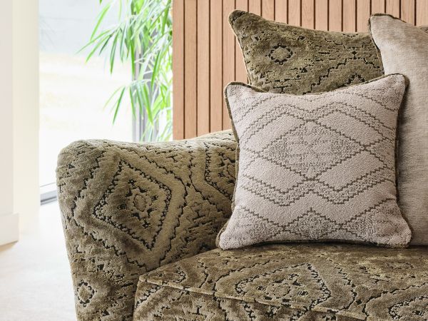 Harriet Grand (pillow back) - type D Fabric