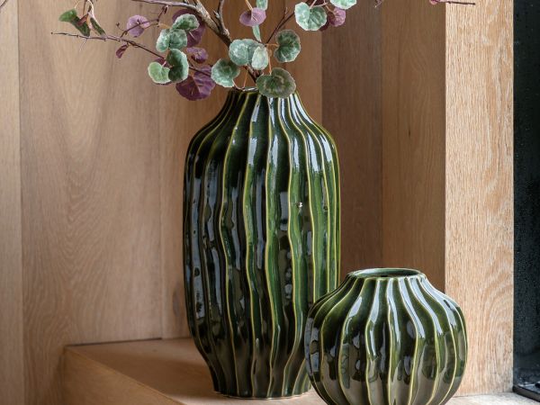 Organic Ribbed large vase Olive