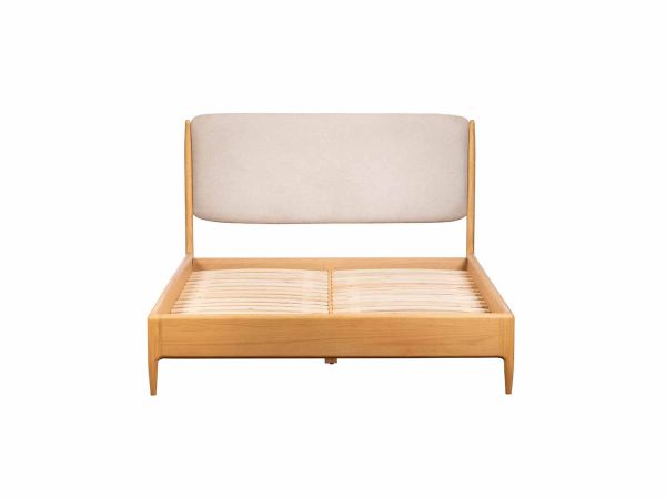 Winchester 135cm upholstered bedstead