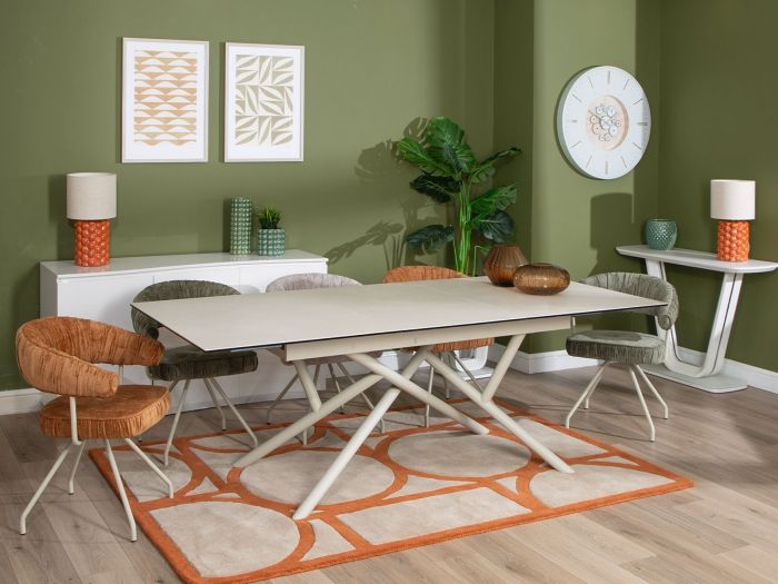 Gisella Table + 4 chairs (gold)