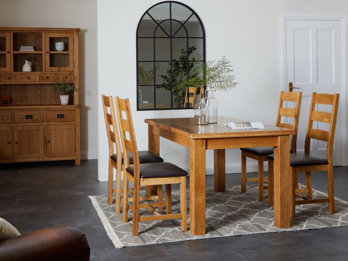 Winchester Compact extending dining table