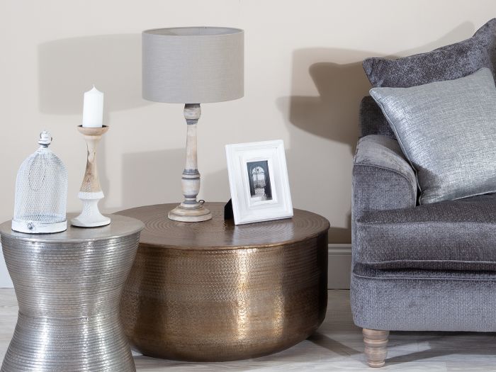 Lamp Vintage grey and white wash mango wood table lamp with grey drum shade