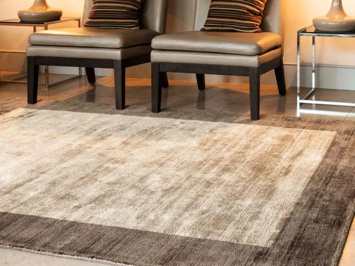 Blade Border 160x230cm Rug Choco Mocha