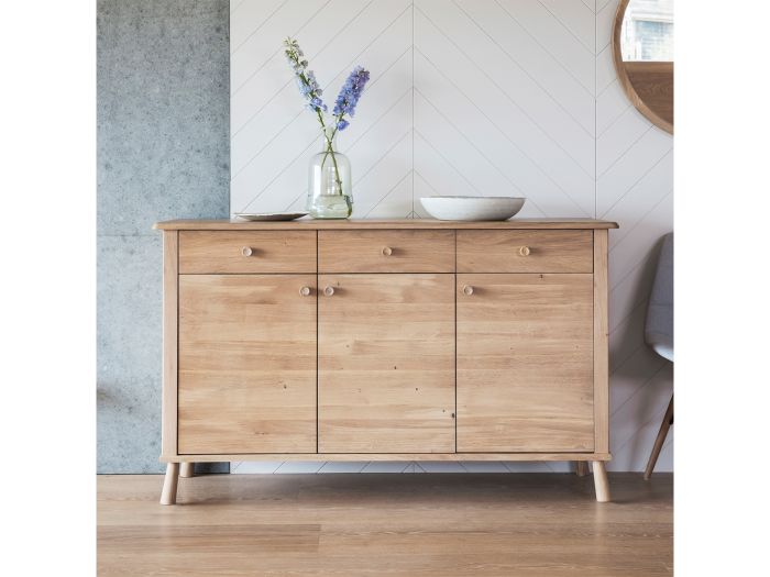 Nord 3 door 3 drawer sideboard (oak)