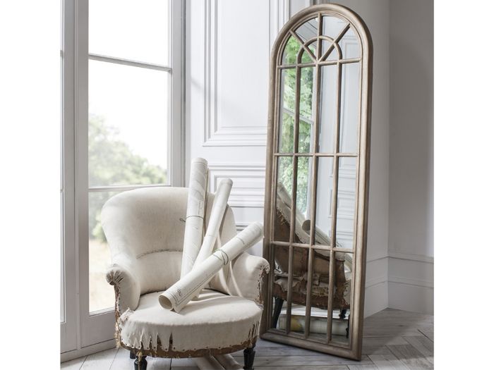 Vista Mirror