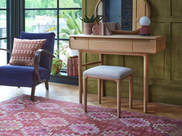 Winchester Upholstered stool