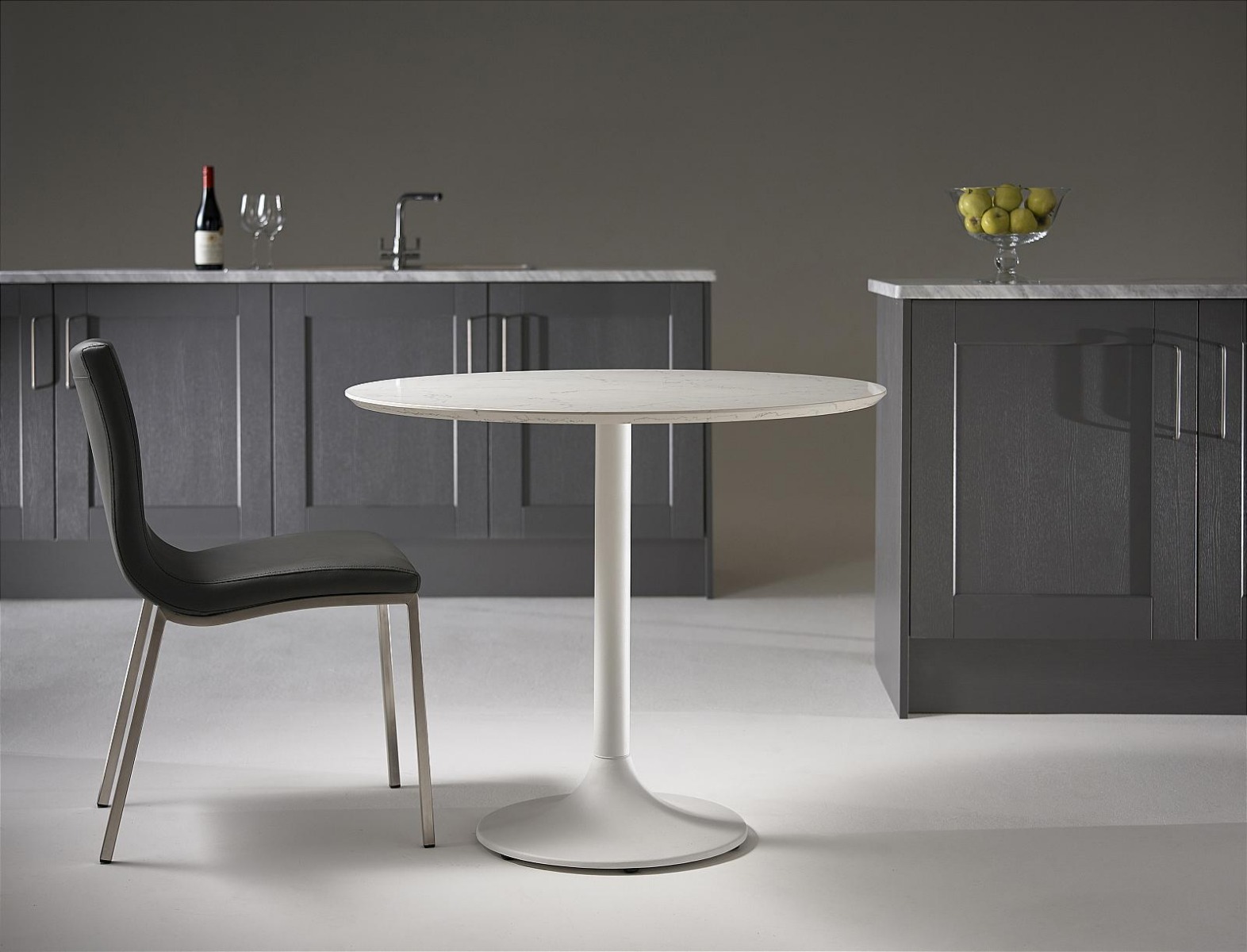 Genoa_Table